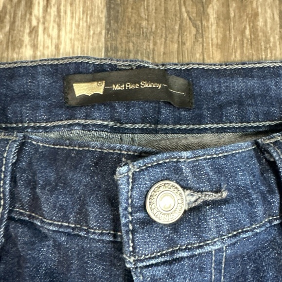 Levi Strauss Womens Jeans, 10M, W30 L32, Mid-rise Skinny - Picture 6 of 12